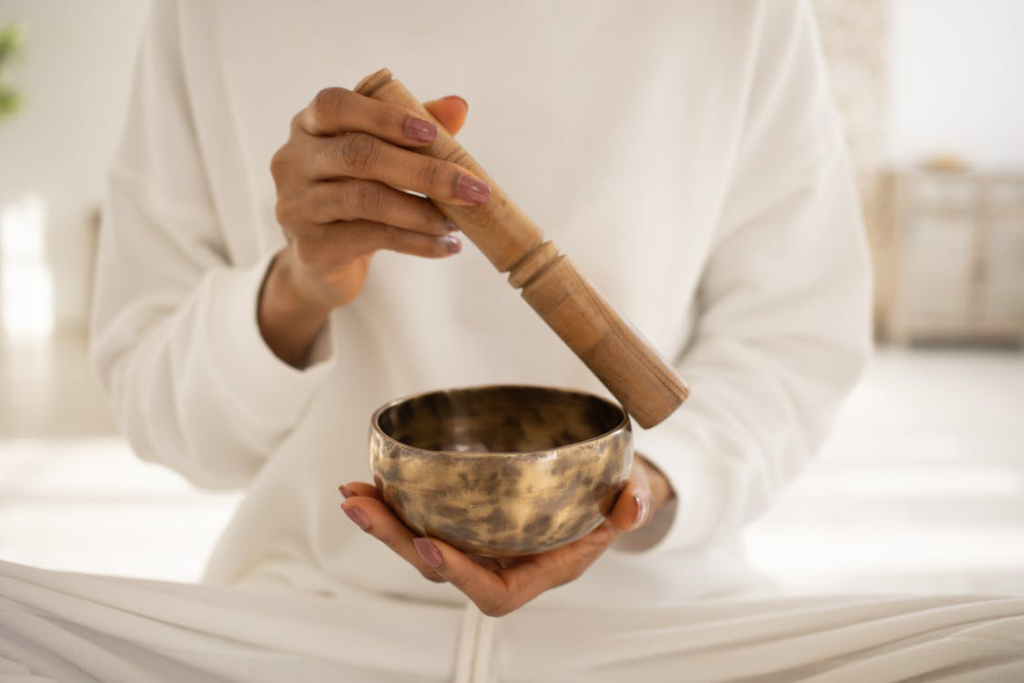 A singing bowl